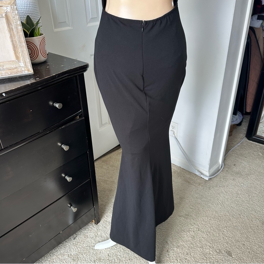 LULU’S ALL THIS ALLURE STRAPPY BACKLESS MERMAID MAXI DRESS - Picture 15 of 16